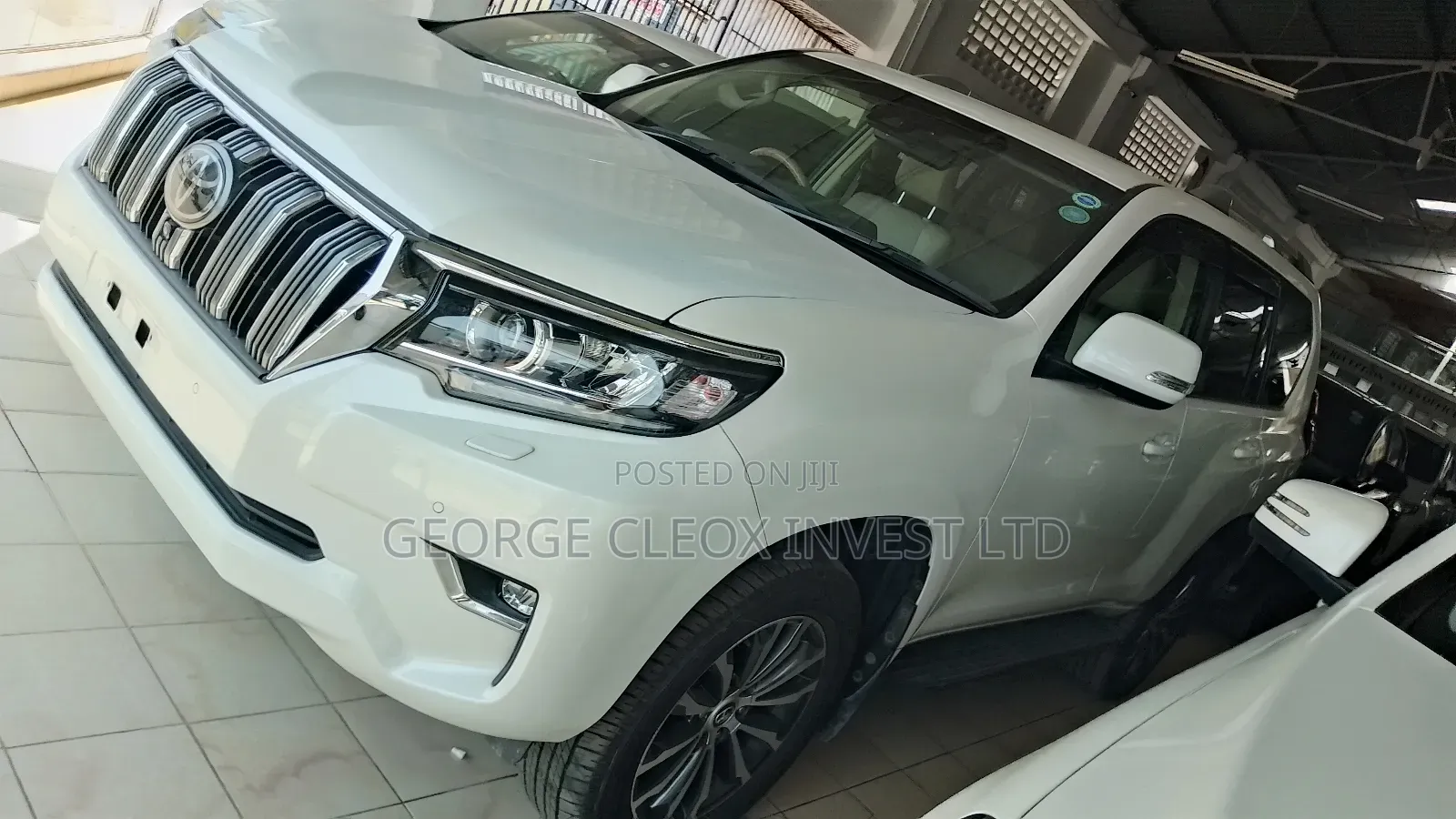 Toyota Land Cruiser Prado 2019 White