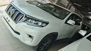 Toyota Land Cruiser Prado 2019 White