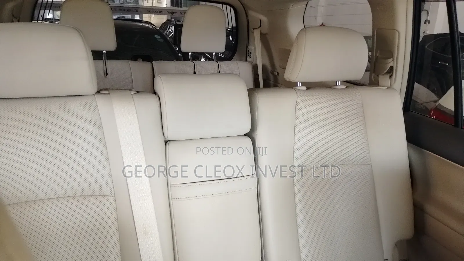 Toyota Land Cruiser Prado 2019 White