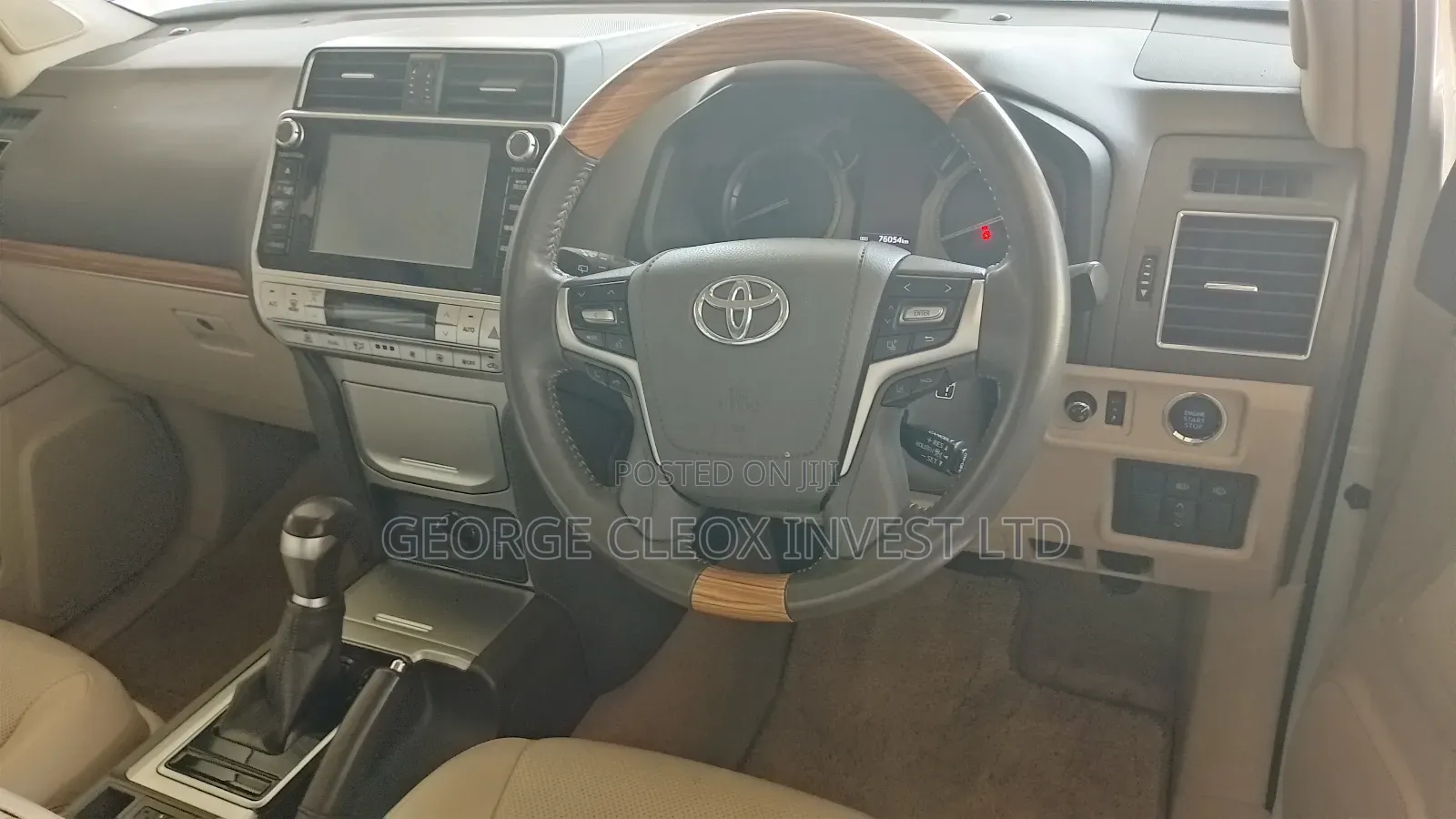 Toyota Land Cruiser Prado 2019 White