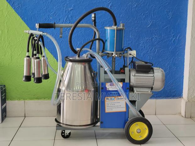 Single Bucket Milking Machine (Milano) - thumbnail 2
