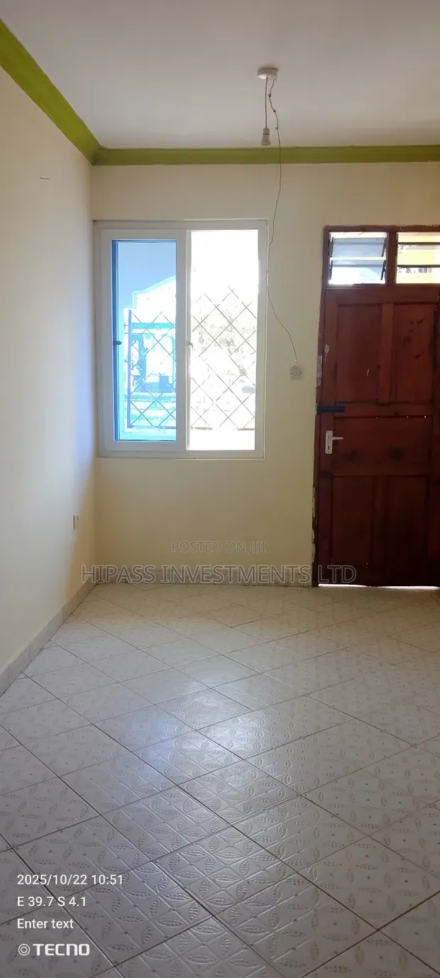 1bdrm Block of Flats in Red Star, Mvita for rent