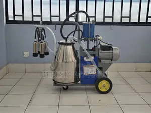 Italian Cow Milking Machine / Electric