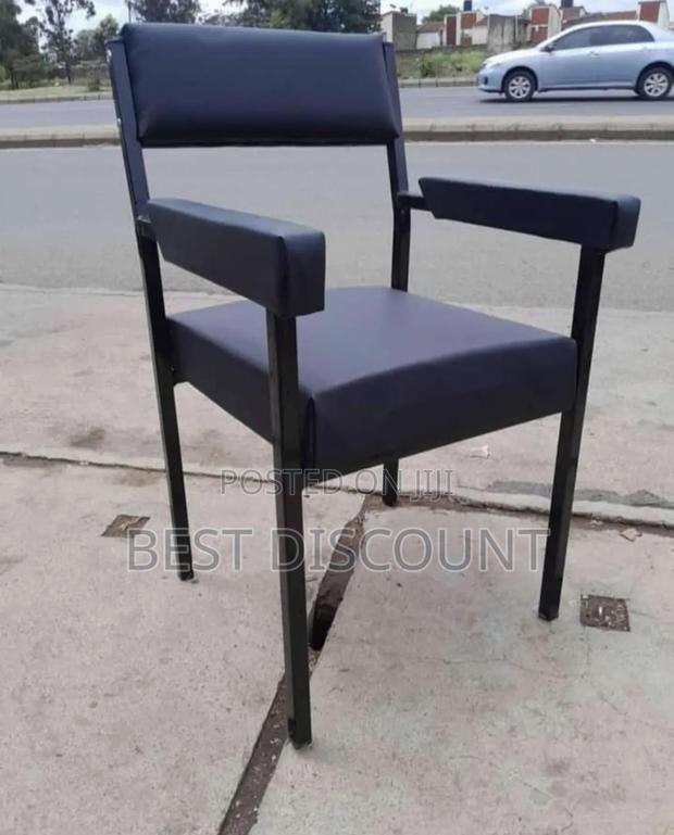 Armrest Office Chairs - main view