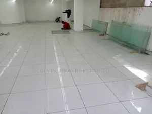 Shop to Let