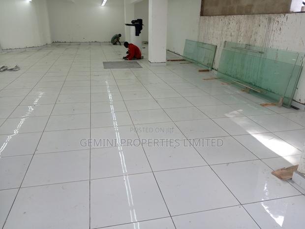 Shop to Let - thumbnail 3