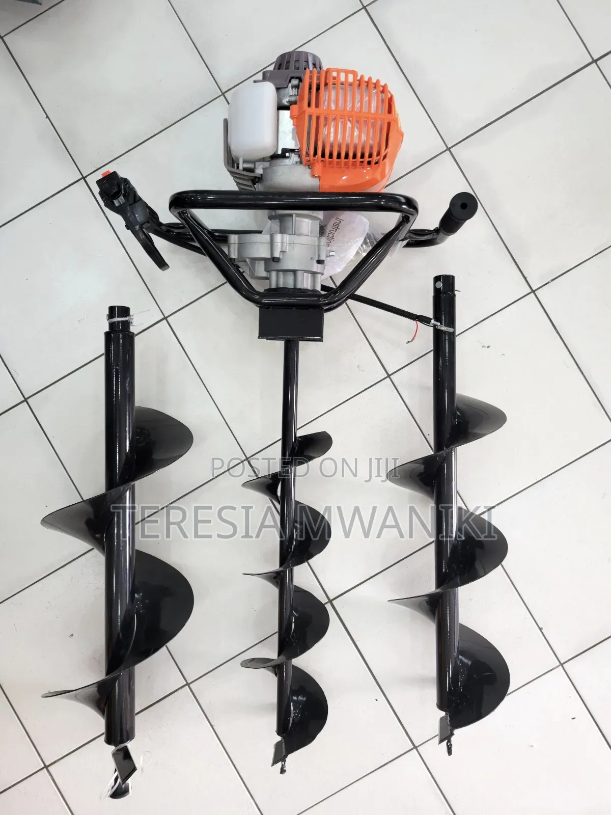 Earth Auger / Hole Digger
