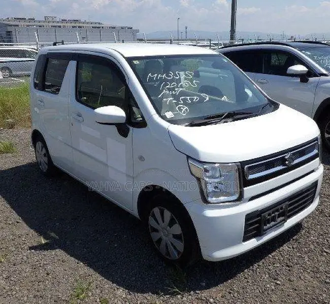 Suzuki Wagon R 2018 White