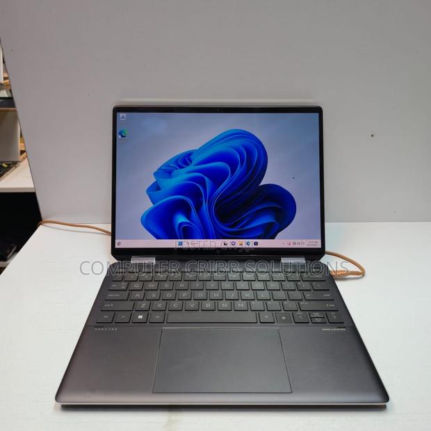 Laptop HP 14-Dq1025cl 16GB Intel Core I7 SSD 1T - thumbnail 3