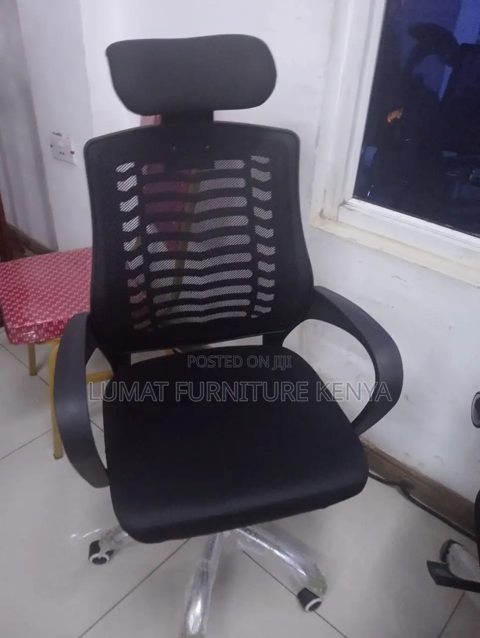 Ergonomic Office Chair With Headrest