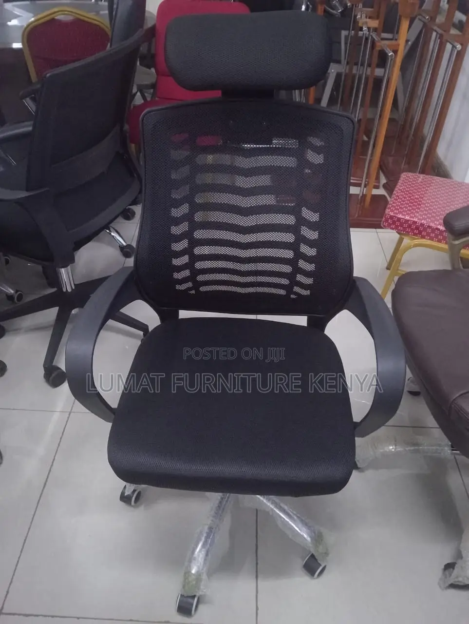 Ergonomic Office Chair With Headrest