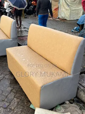 Restaurant And Bar Couch 3 Seater