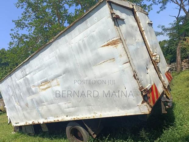 Hino 500 Salvage - thumbnail 3