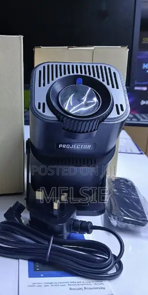 Android Hy320 Mini Portable Projector , Projector With Android13