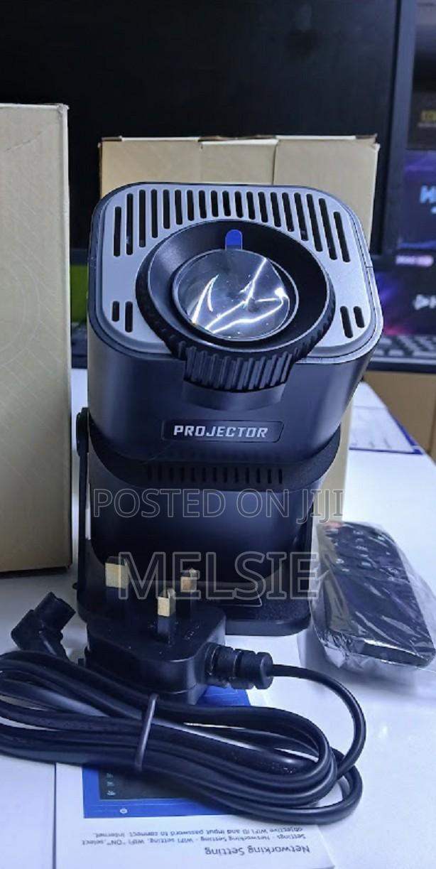 Android Hy320 Mini Portable Projector , Projector With Android13 - thumbnail 2
