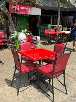 Restaurant And Bar Red Square Table