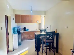 Spacious Airbnb in Ngara | Town View Parking | 5 Mins to CBD |