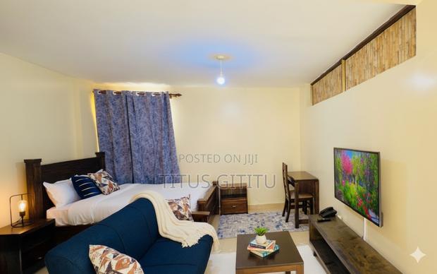 Spacious Airbnb in Ngara | Town View Parking | 5 Mins to CBD | - thumbnail 5