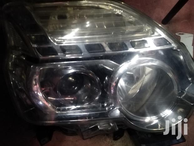 Nissan Extrail 2012 Headlight - thumbnail 3