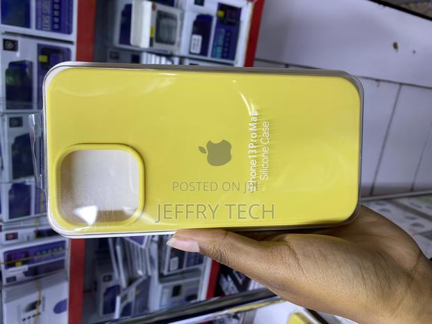 Felony iPhone 13 Pro Max Liquid Silicone Microfiber Lining Case - thumbnail 2