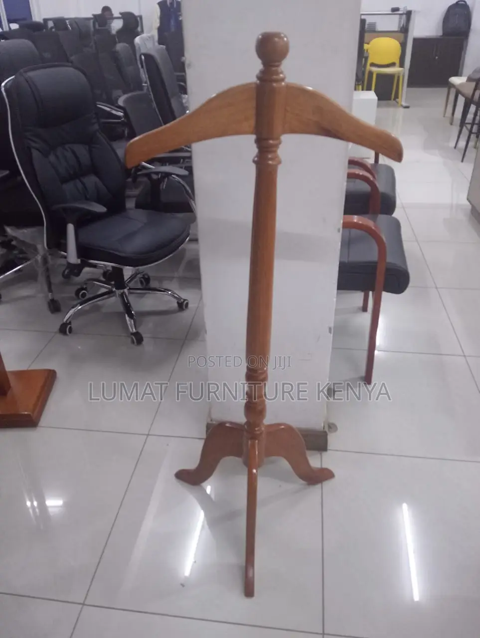 Freestanding Coat Holder