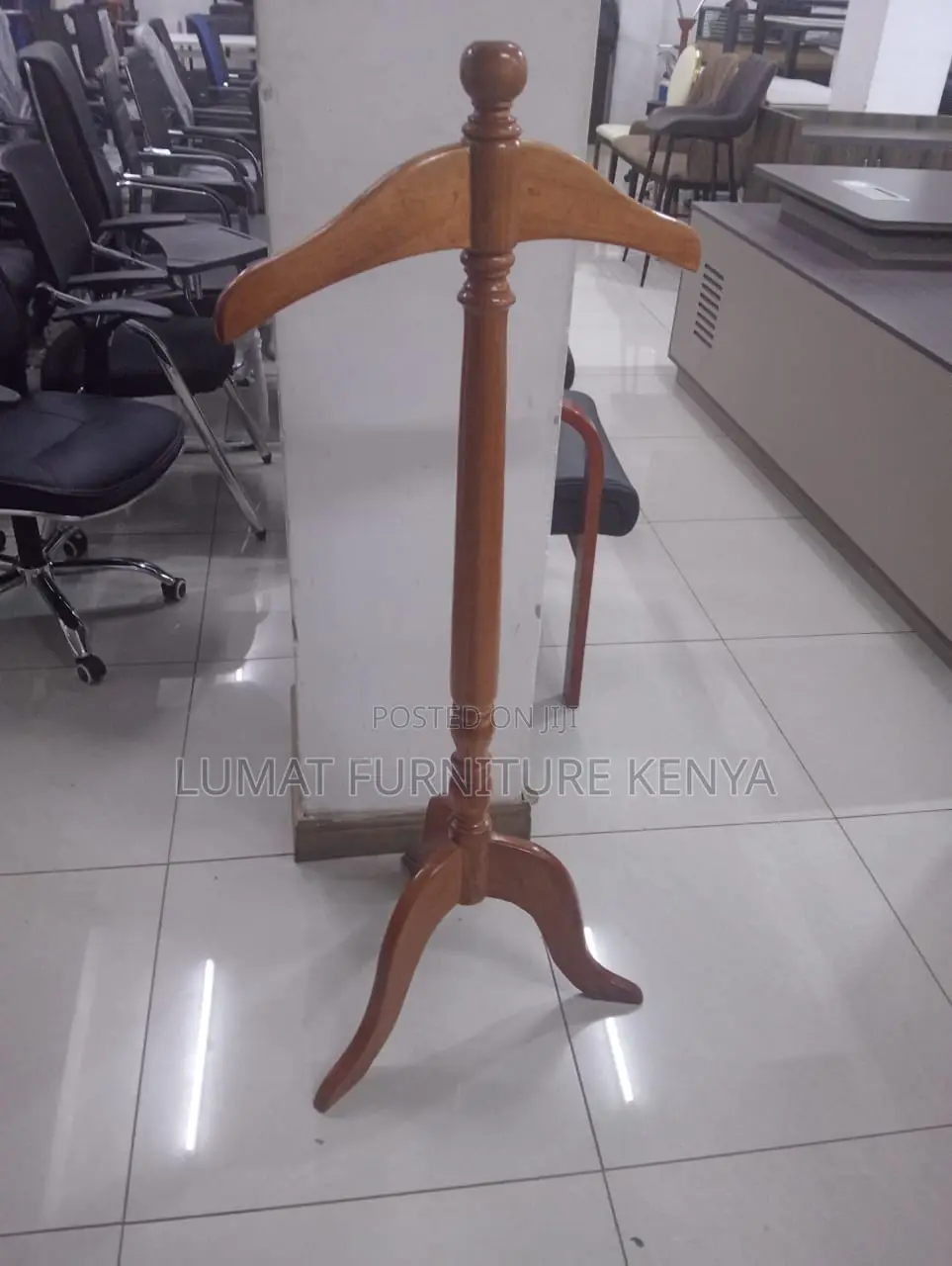 Freestanding Coat Holder
