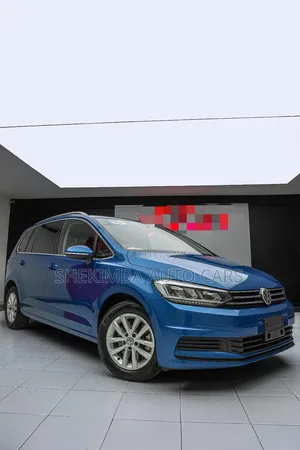 Volkswagen Touran 2019 Blue