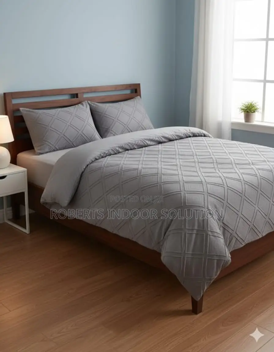 Luxurious 6/7 Tufted Wave Duvet Cover Set
