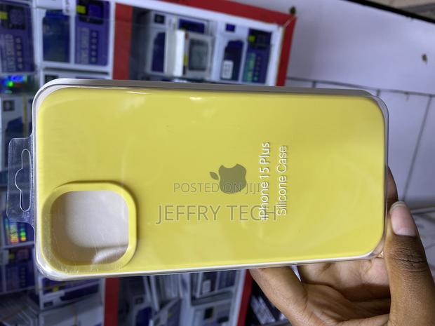 Vooii iPhone 11 Case, Upgraded Liquid Silicone With Cloth Lining - thumbnail 2