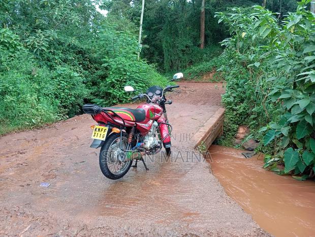 Bajaj Boxer 125 2019 Red - thumbnail 3
