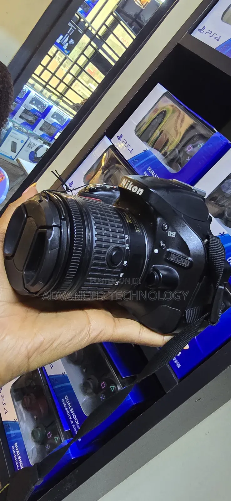 Used Nikon D5200 With 18-55mm