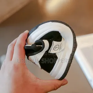 Quality Unisex Kids Sneakers*