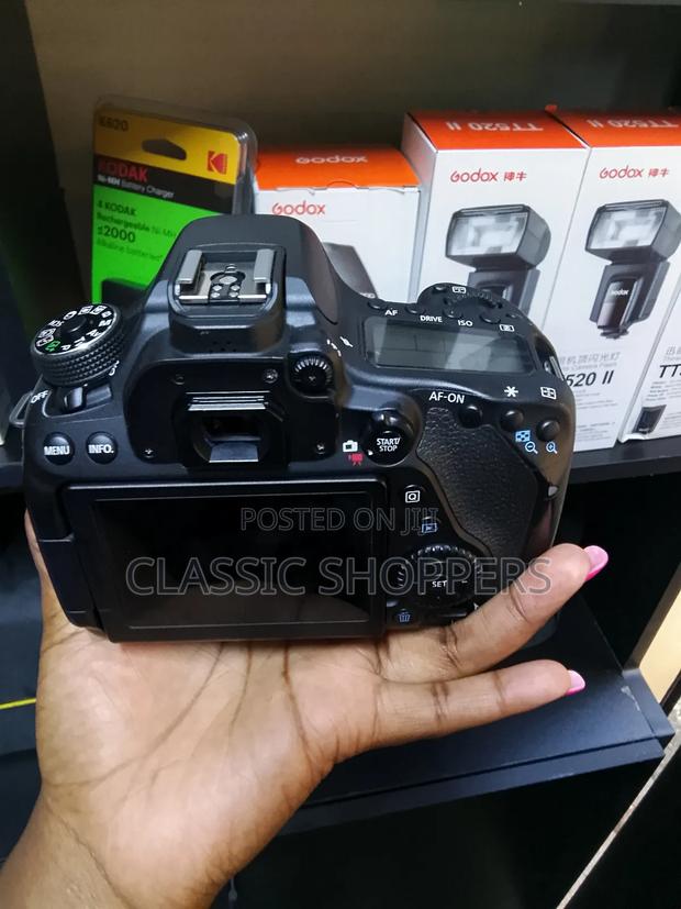 Canon Eos 80d With Kit Lense 18-55mm - thumbnail 5