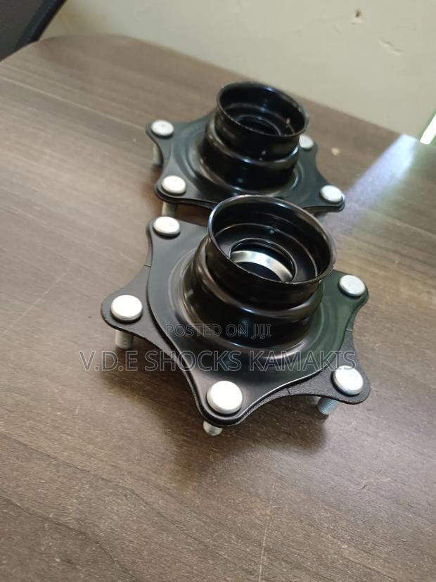 Honda CRV Re4 Front Shock Mounting - thumbnail 4