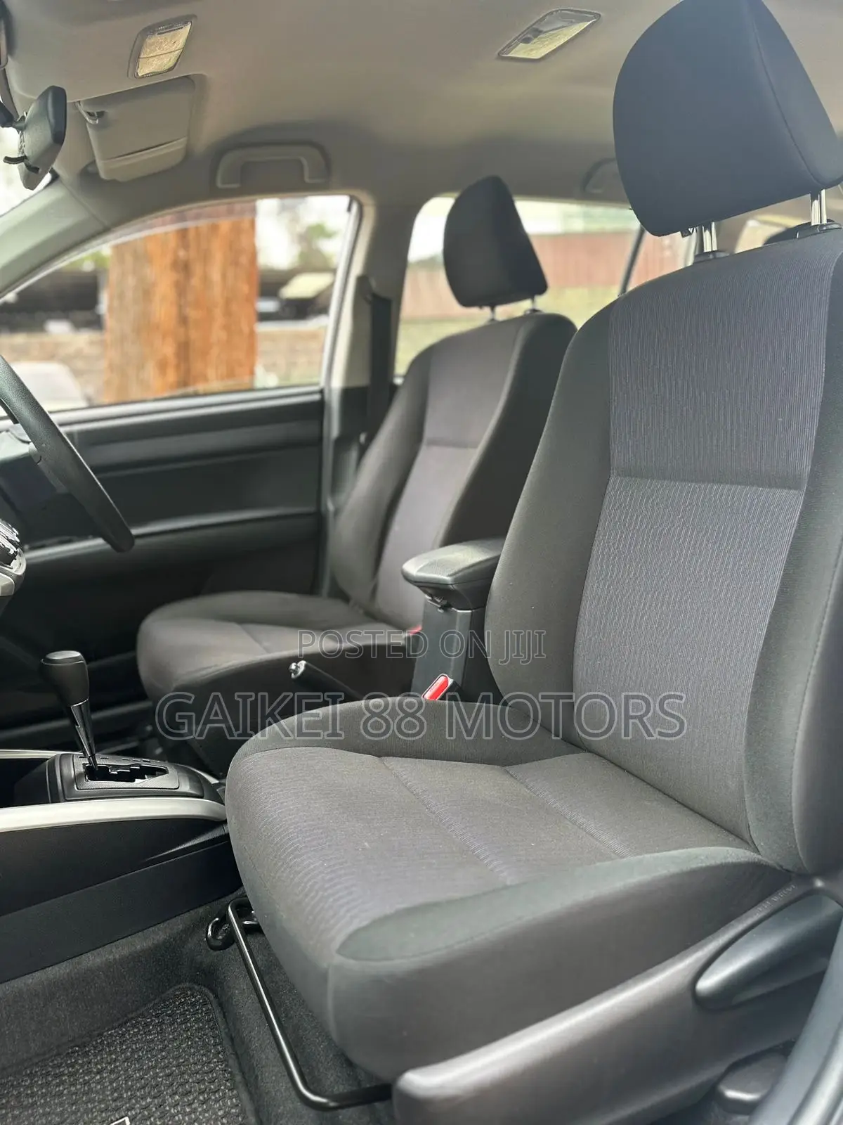 Toyota Corolla Fielder 2019 Silver