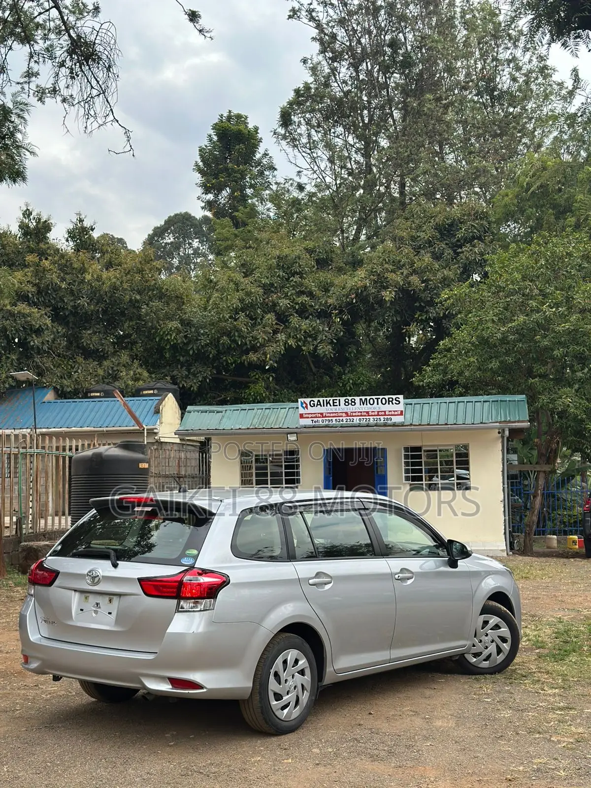 Toyota Corolla Fielder 2019 Silver