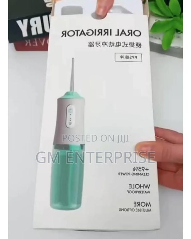 Portable Dental Water Flosser With 4 Nozzles