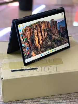 Laptop Lenovo Thinkpad X13 Yoga 32GB Intel Core I7 SSD 256GB