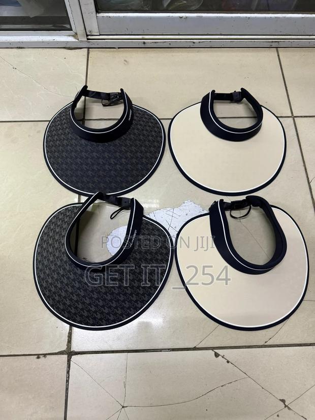 🧢 Stylish Wide-brim Sun Visor Caps - main view