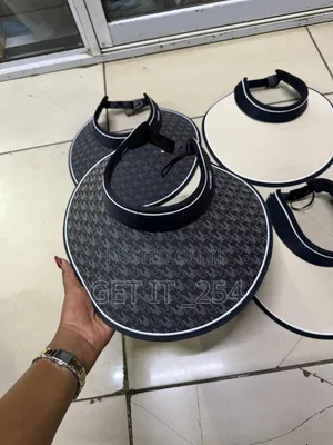 🧢 Stylish Wide-brim Sun Visor Caps