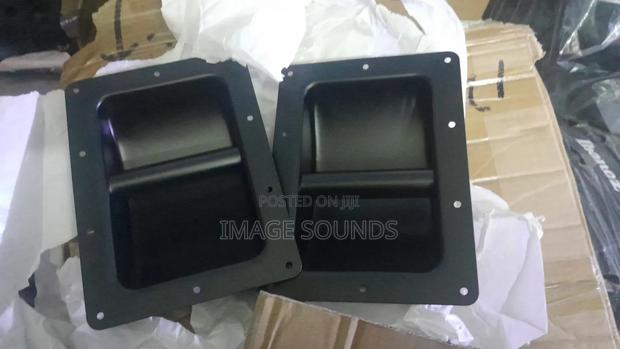 Recessed Speaker Cabinet Handles