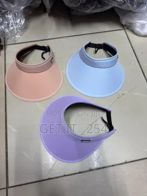 🧢 Stylish Wide-brim Sun Visor