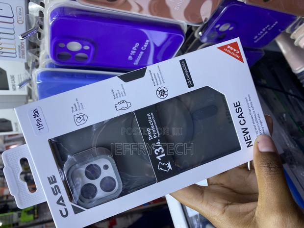 Grozh Translucent Matte Magsafe Compatible Case for iPhone 11 Pro Max - thumbnail 2