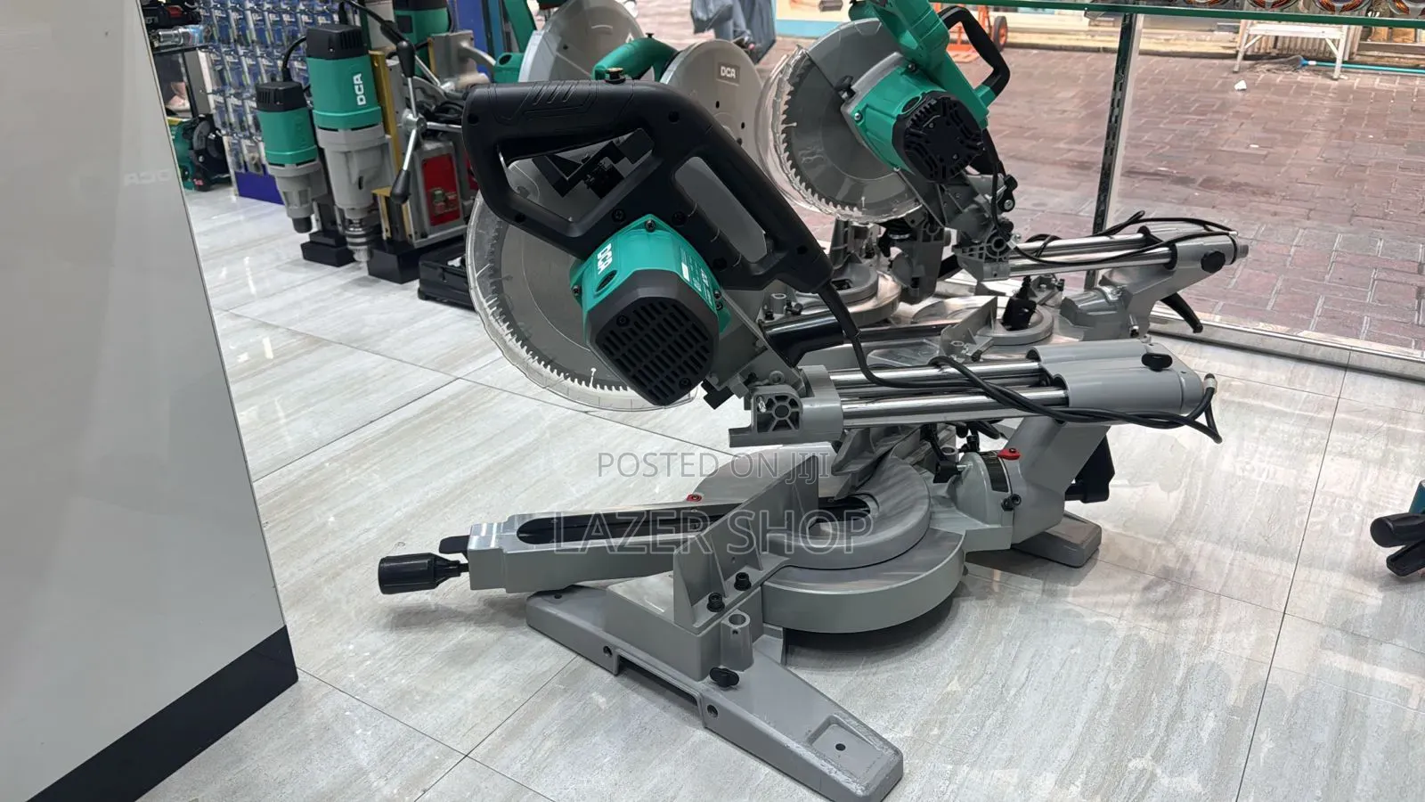 Dca Slinding Miter Saw