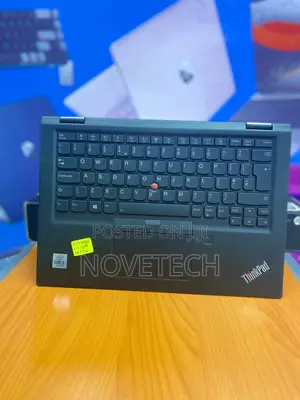 Laptop Lenovo Thinkpad X13 Yoga 8GB Intel Core I5 SSD 256GB