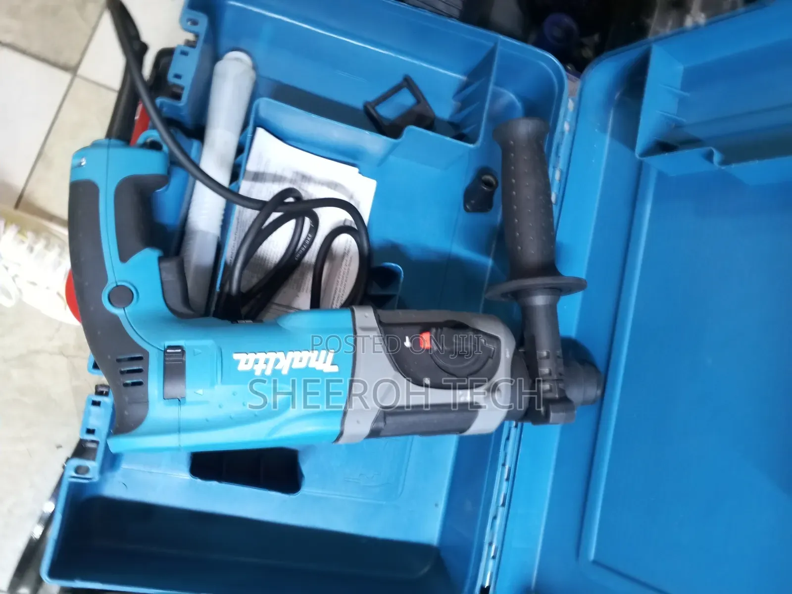 Makita Electric Rotary Hammer