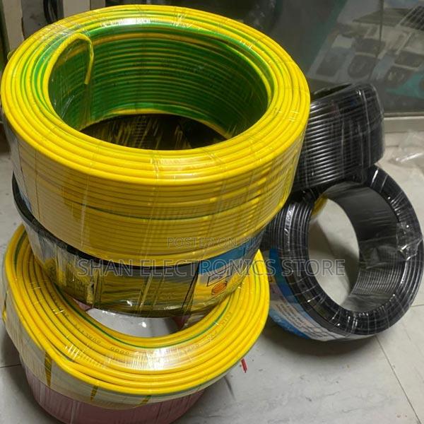 .Quality Yellow/Red / Black PVC Insulated 1.5mm Single Core