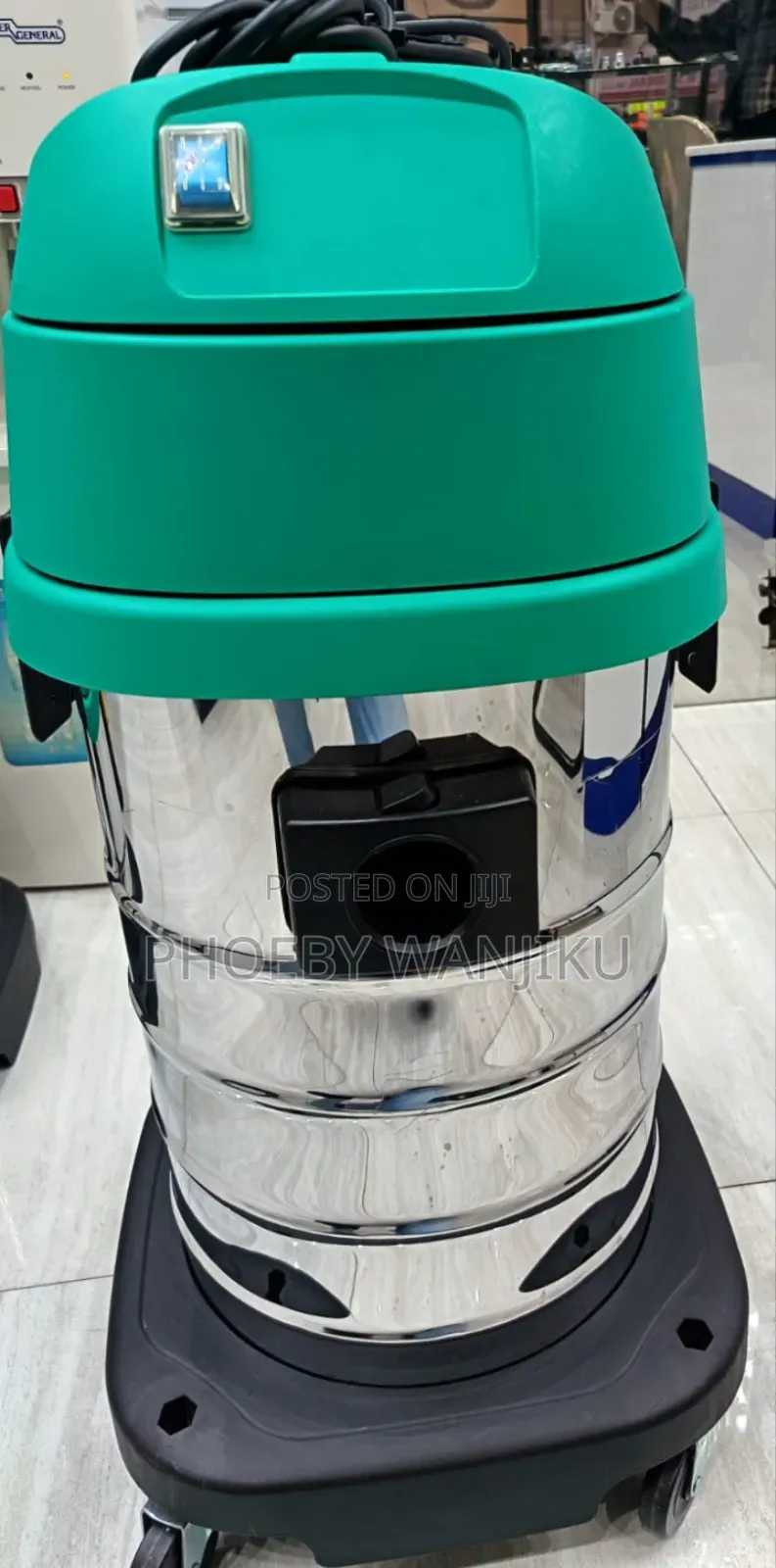 Original Vacuum Cleaner ^30^Litres Dca