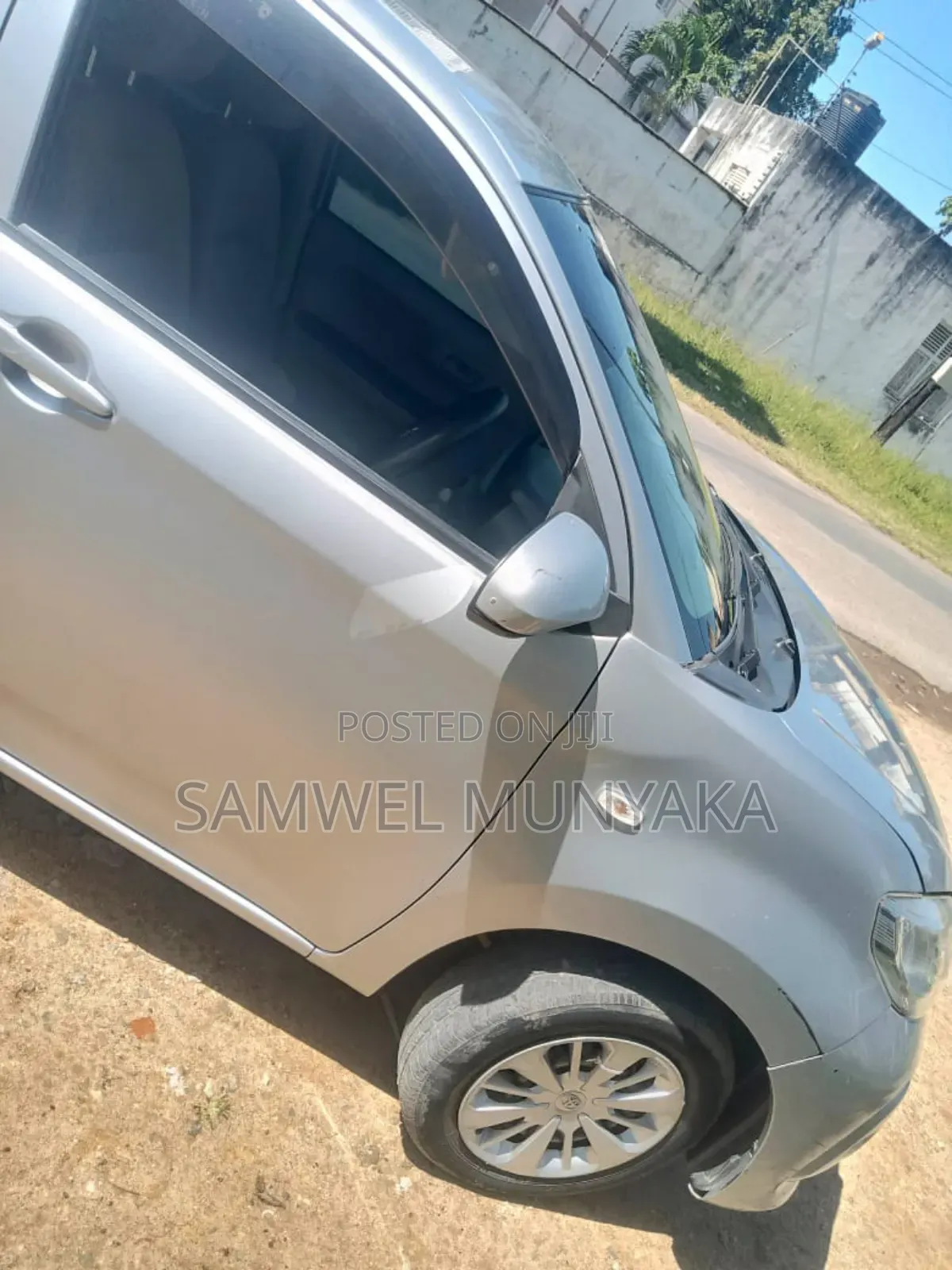 Toyota Passo 1.0 FWD 2017 Silver