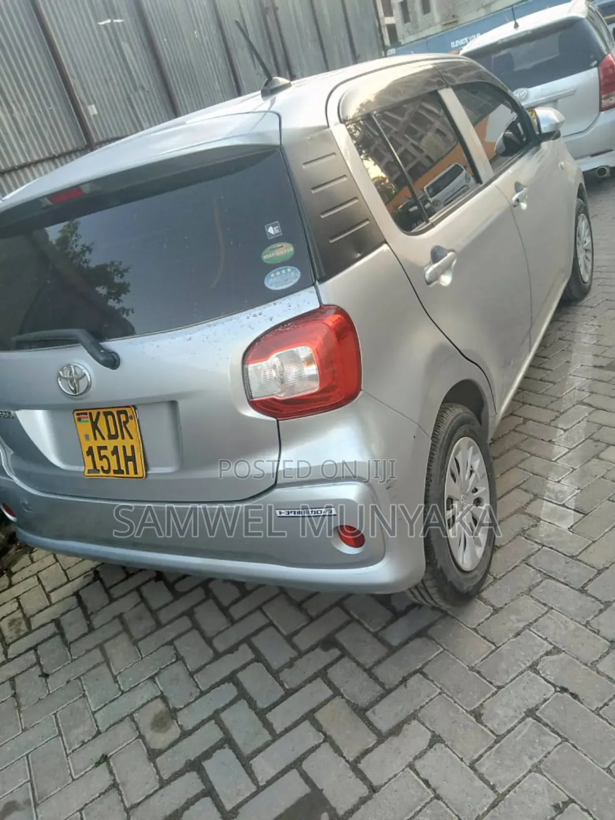 Toyota Passo 1.0 FWD 2017 Silver